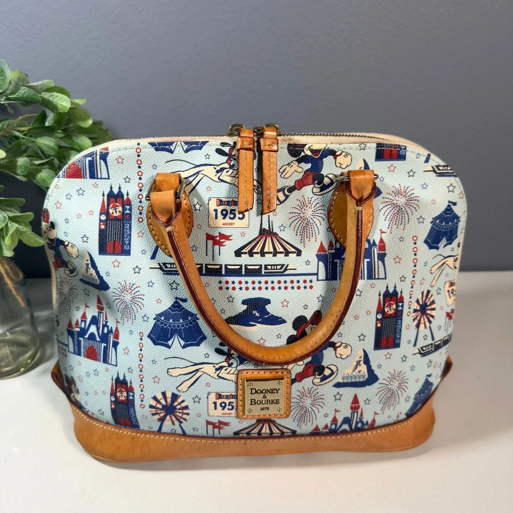 Disney Dooney & Bourke Bag - Disneyland 1/2 Marathon - Satchel - Picture 13 of 15